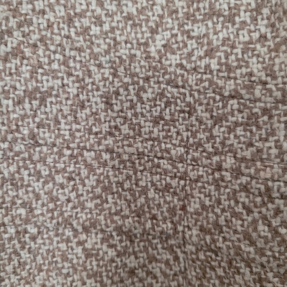 Womans knee length coat - Picture 5 of 6